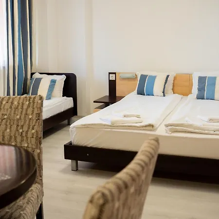 Marianas بيت ضيافة ابزور